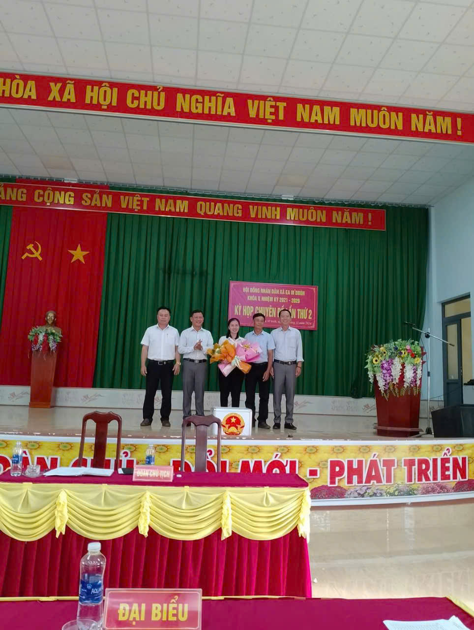 KỲ HỌP CHUYÊN ĐỀ LẦN THỨ 2, HĐND XÃ EAM'DROH KHOÁ V